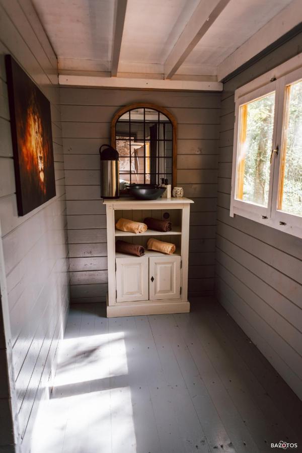 Cabane Insolite Avec Escape Game Saint-Évarzec Екстериор снимка