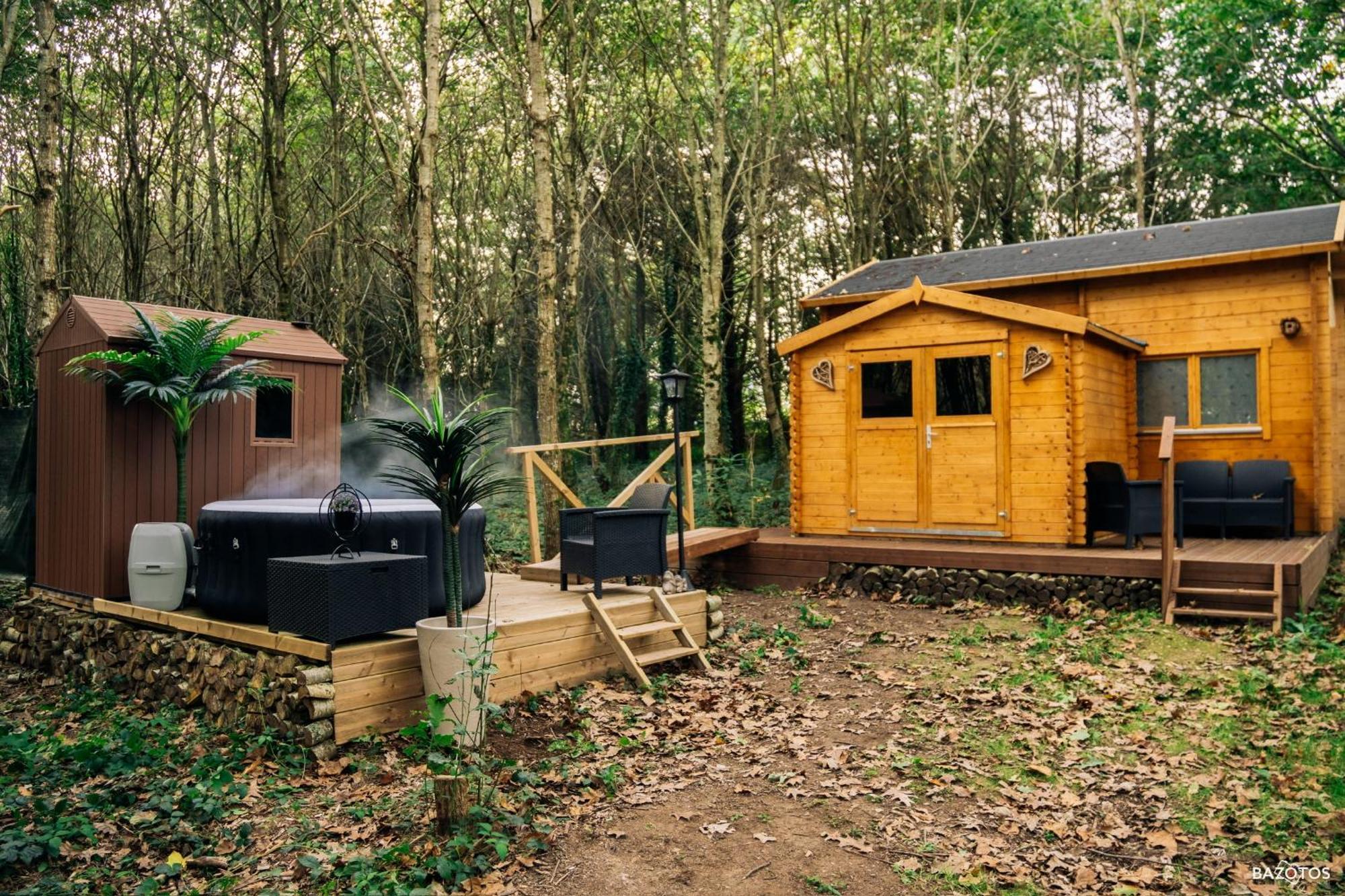 Cabane Insolite Avec Escape Game Saint-Évarzec Екстериор снимка
